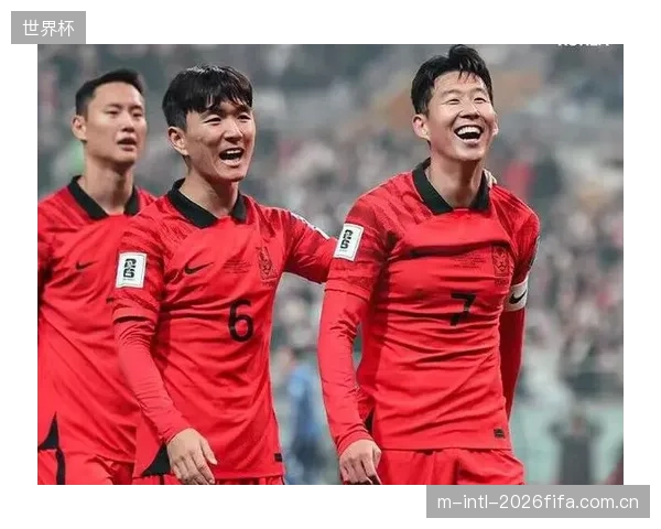 李刚仁中场创造力成韩国队变量，他与孙兴慜的连线将决定球队进攻上限。